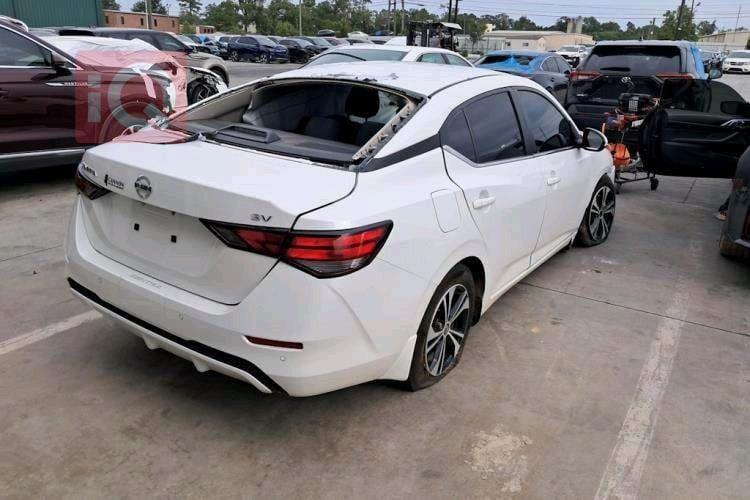 نيسان سنترا